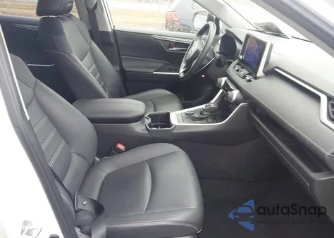 2023 Toyota Rav4 Hybrid Xle Premium from USA, damaged, VIN JTMB6RFVXPD545740